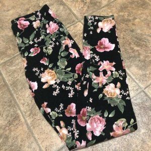 Forever 21 Comfy Floral Print Leggings
